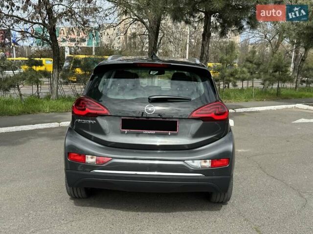 Серый Опель Ampera-e, объемом двигателя 0 л и пробегом 92 тыс. км за 14999 $, фото 10 на Automoto.ua