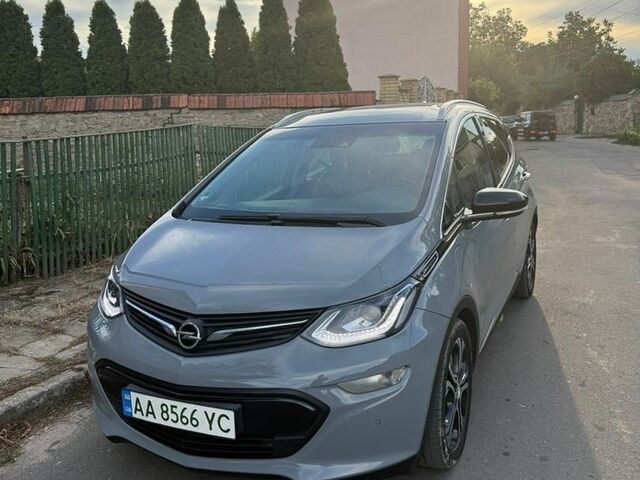 Серый Опель Ampera-e, объемом двигателя 0 л и пробегом 100 тыс. км за 16900 $, фото 2 на Automoto.ua