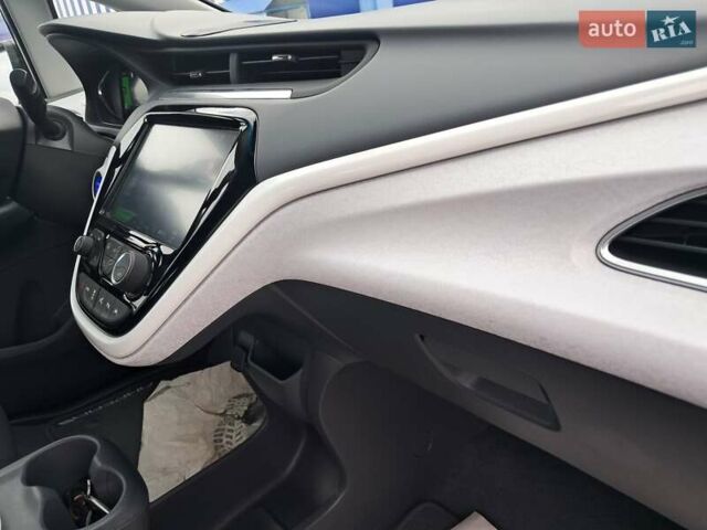 Сірий Опель Ampera-e, об'ємом двигуна 0 л та пробігом 131 тис. км за 16450 $, фото 91 на Automoto.ua