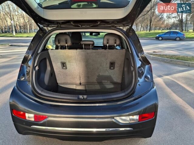 Сірий Опель Ampera-e, об'ємом двигуна 0 л та пробігом 97 тис. км за 15200 $, фото 24 на Automoto.ua