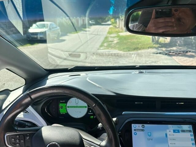 Серый Опель Ampera-e, объемом двигателя 0 л и пробегом 79 тыс. км за 16500 $, фото 8 на Automoto.ua