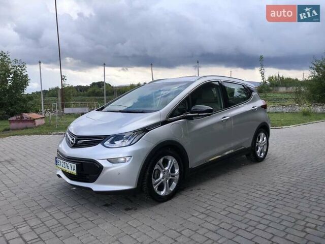 Серый Опель Ampera-e, объемом двигателя 0 л и пробегом 110 тыс. км за 15500 $, фото 9 на Automoto.ua