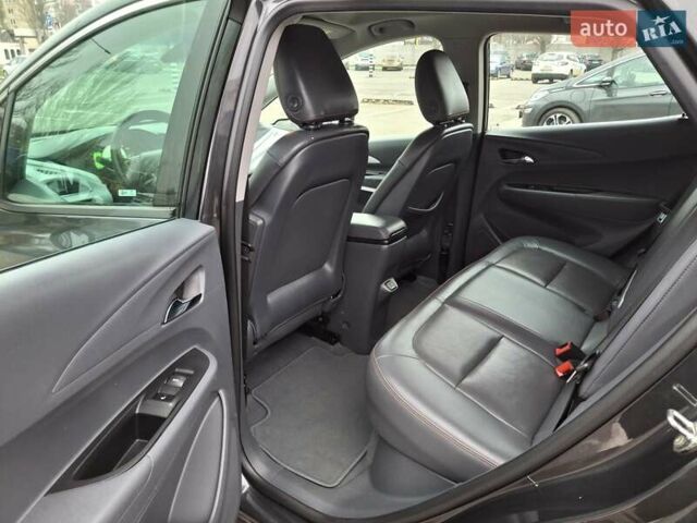 Серый Опель Ampera-e, объемом двигателя 0 л и пробегом 97 тыс. км за 15500 $, фото 20 на Automoto.ua