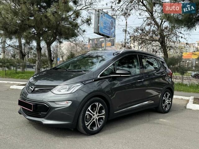 Серый Опель Ampera-e, объемом двигателя 0 л и пробегом 92 тыс. км за 14999 $, фото 8 на Automoto.ua