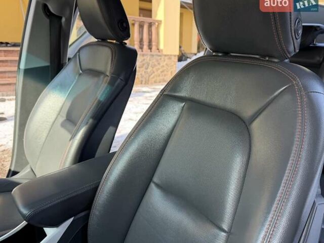 Сірий Опель Ampera-e, об'ємом двигуна 0 л та пробігом 65 тис. км за 14950 $, фото 50 на Automoto.ua