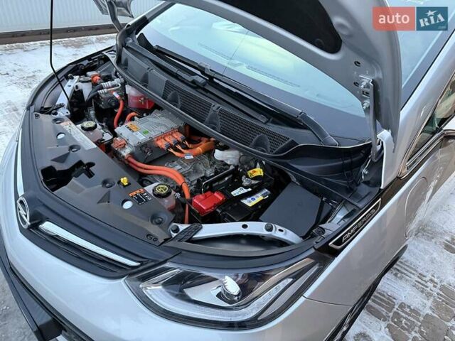 Сірий Опель Ampera-e, об'ємом двигуна 0 л та пробігом 37 тис. км за 17700 $, фото 89 на Automoto.ua