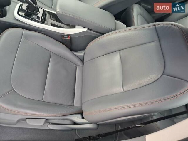 Серый Опель Ampera-e, объемом двигателя 0 л и пробегом 131 тыс. км за 16200 $, фото 27 на Automoto.ua