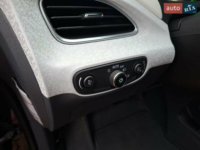 Сірий Опель Ampera-e, об'ємом двигуна 0 л та пробігом 131 тис. км за 16300 $, фото 35 на Automoto.ua