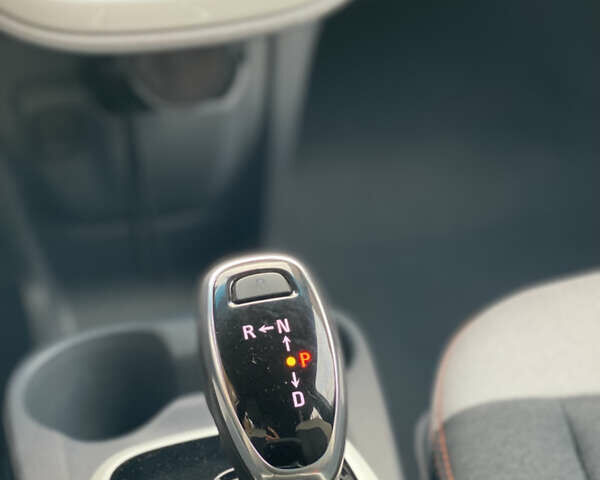 Серый Опель Ampera-e, объемом двигателя 0 л и пробегом 111 тыс. км за 15450 $, фото 44 на Automoto.ua