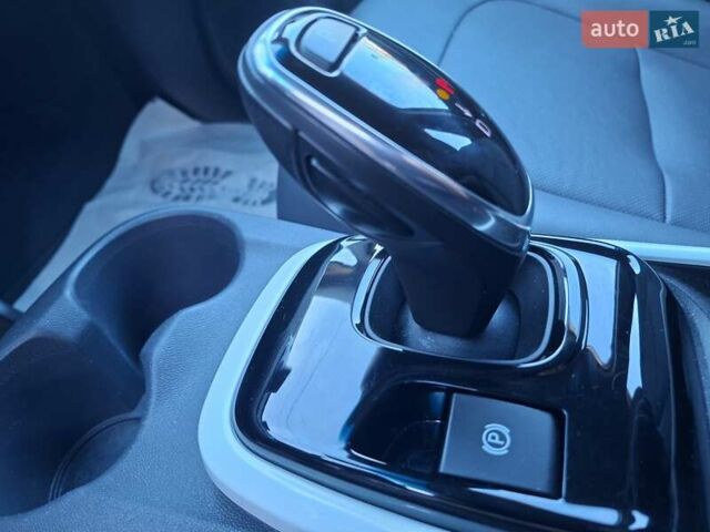 Серый Опель Ampera-e, объемом двигателя 0 л и пробегом 104 тыс. км за 16400 $, фото 24 на Automoto.ua