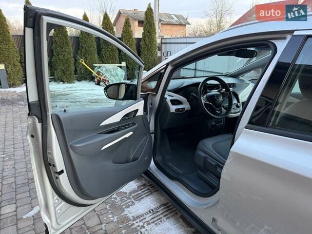 Сірий Опель Ampera-e, об'ємом двигуна 0 л та пробігом 37 тис. км за 17700 $, фото 19 на Automoto.ua