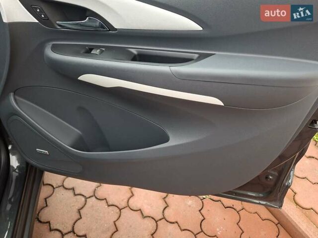 Сірий Опель Ampera-e, об'ємом двигуна 0 л та пробігом 131 тис. км за 16300 $, фото 48 на Automoto.ua