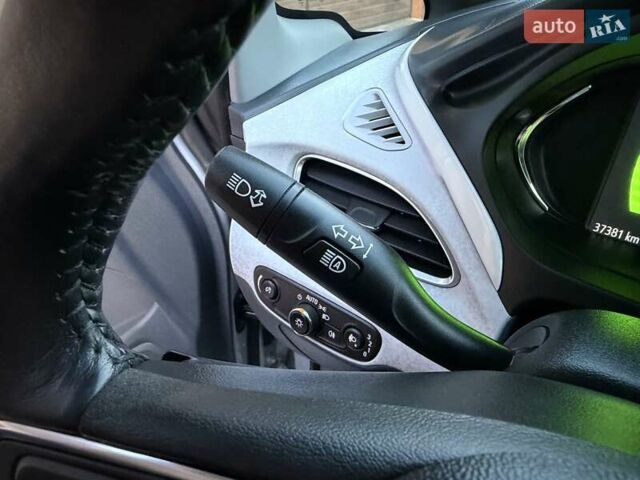 Сірий Опель Ampera-e, об'ємом двигуна 0 л та пробігом 37 тис. км за 18300 $, фото 29 на Automoto.ua