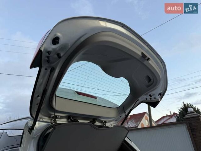 Сірий Опель Ampera-e, об'ємом двигуна 0 л та пробігом 37 тис. км за 17700 $, фото 66 на Automoto.ua