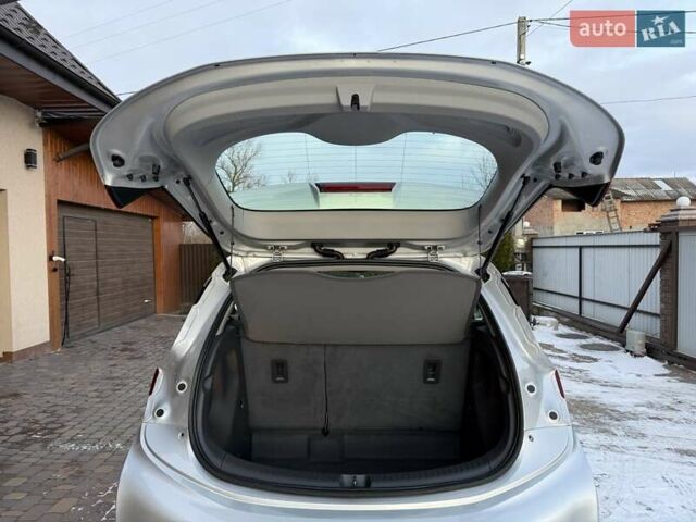 Сірий Опель Ampera-e, об'ємом двигуна 0 л та пробігом 37 тис. км за 17499 $, фото 65 на Automoto.ua