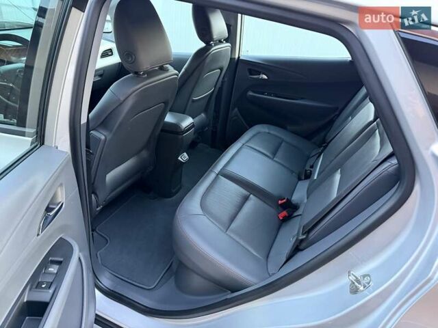 Сірий Опель Ampera-e, об'ємом двигуна 0 л та пробігом 37 тис. км за 17700 $, фото 42 на Automoto.ua