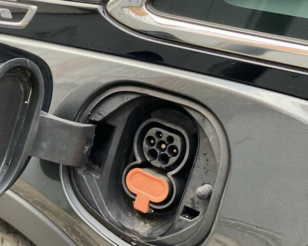 Серый Опель Ampera-e, объемом двигателя 0 л и пробегом 111 тыс. км за 15450 $, фото 52 на Automoto.ua