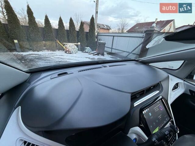 Сірий Опель Ampera-e, об'ємом двигуна 0 л та пробігом 37 тис. км за 17499 $, фото 38 на Automoto.ua