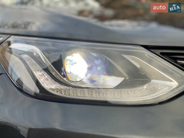 Серый Опель Ampera-e, объемом двигателя 0 л и пробегом 111 тыс. км за 15450 $, фото 91 на Automoto.ua