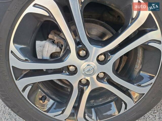 Серый Опель Ampera-e, объемом двигателя 0 л и пробегом 104 тыс. км за 16400 $, фото 6 на Automoto.ua
