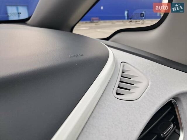 Серый Опель Ampera-e, объемом двигателя 0 л и пробегом 131 тыс. км за 16200 $, фото 12 на Automoto.ua