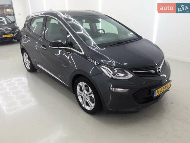 Серый Опель Ampera-e, объемом двигателя 0 л и пробегом 111 тыс. км за 15450 $, фото 79 на Automoto.ua