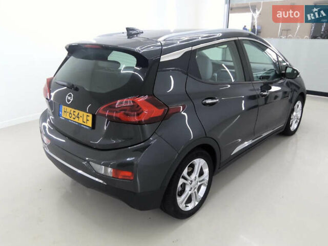 Серый Опель Ampera-e, объемом двигателя 0 л и пробегом 111 тыс. км за 15450 $, фото 77 на Automoto.ua