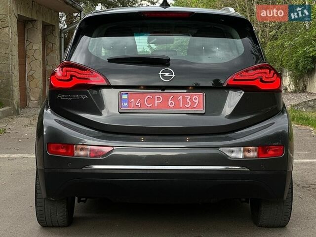 Серый Опель Ampera-e, объемом двигателя 0 л и пробегом 115 тыс. км за 16500 $, фото 8 на Automoto.ua
