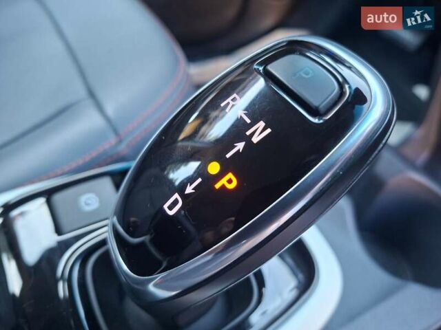 Серый Опель Ampera-e, объемом двигателя 0 л и пробегом 104 тыс. км за 16400 $, фото 15 на Automoto.ua