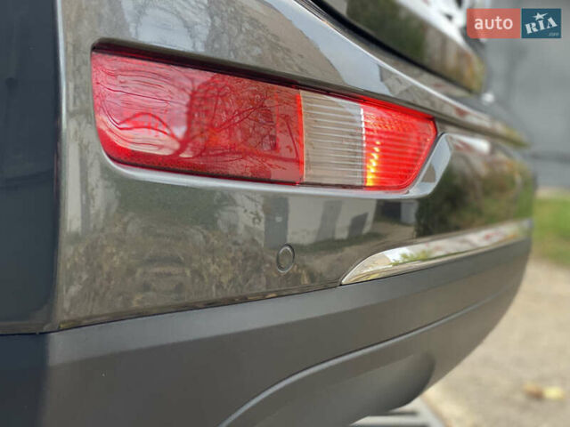 Серый Опель Ampera-e, объемом двигателя 0 л и пробегом 111 тыс. км за 15450 $, фото 67 на Automoto.ua