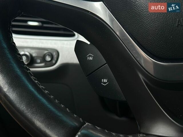 Серый Опель Ampera-e, объемом двигателя 0 л и пробегом 115 тыс. км за 16500 $, фото 31 на Automoto.ua