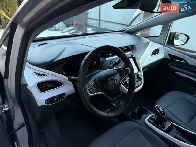 Сірий Опель Ampera-e, об'ємом двигуна 0 л та пробігом 37 тис. км за 18300 $, фото 23 на Automoto.ua