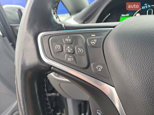 Серый Опель Ampera-e, объемом двигателя 0 л и пробегом 131 тыс. км за 16200 $, фото 13 на Automoto.ua