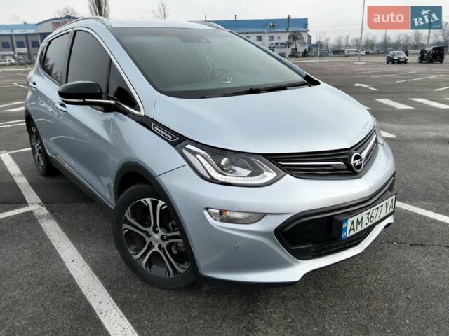 Синий Опель Ampera-e, объемом двигателя 0 л и пробегом 99 тыс. км за 16500 $, фото 1 на Automoto.ua