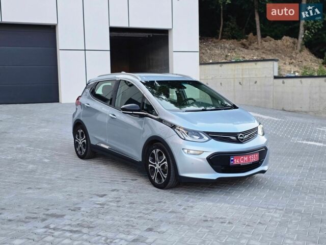 Синий Опель Ampera-e, объемом двигателя 0 л и пробегом 238 тыс. км за 13850 $, фото 2 на Automoto.ua