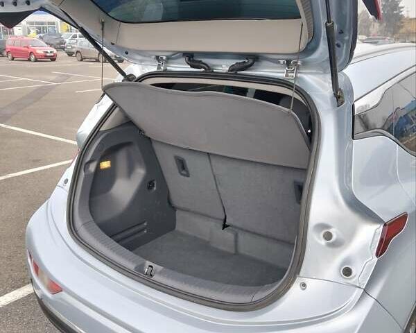 Синий Опель Ampera-e, объемом двигателя 0 л и пробегом 99 тыс. км за 16500 $, фото 28 на Automoto.ua