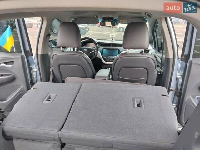 Синий Опель Ampera-e, объемом двигателя 0 л и пробегом 99 тыс. км за 16500 $, фото 29 на Automoto.ua