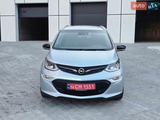 Синий Опель Ampera-e, объемом двигателя 0 л и пробегом 238 тыс. км за 13850 $, фото 3 на Automoto.ua