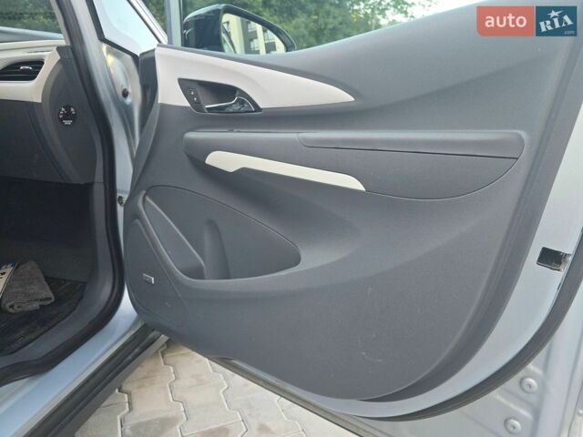 Синий Опель Ampera-e, объемом двигателя 0 л и пробегом 238 тыс. км за 13850 $, фото 34 на Automoto.ua