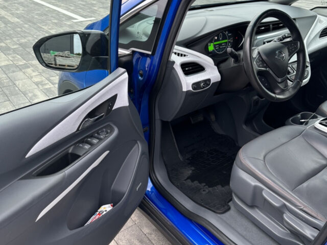 Синий Опель Ampera-e, объемом двигателя 0 л и пробегом 220 тыс. км за 15000 $, фото 19 на Automoto.ua