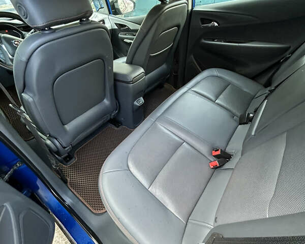 Синий Опель Ampera-e, объемом двигателя 0 л и пробегом 220 тыс. км за 14000 $, фото 13 на Automoto.ua