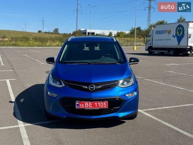 Синий Опель Ampera-e, объемом двигателя 0 л и пробегом 79 тыс. км за 14999 $, фото 2 на Automoto.ua