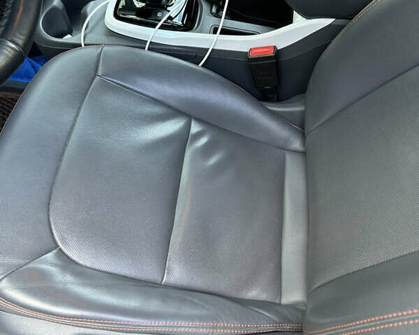 Синий Опель Ampera-e, объемом двигателя 0 л и пробегом 220 тыс. км за 14000 $, фото 8 на Automoto.ua