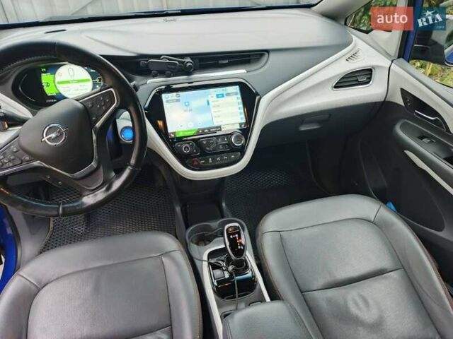 Синий Опель Ampera-e, объемом двигателя 0 л и пробегом 272 тыс. км за 15300 $, фото 10 на Automoto.ua
