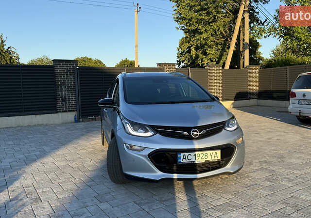 Синий Опель Ampera-e, объемом двигателя 0 л и пробегом 150 тыс. км за 14300 $, фото 3 на Automoto.ua