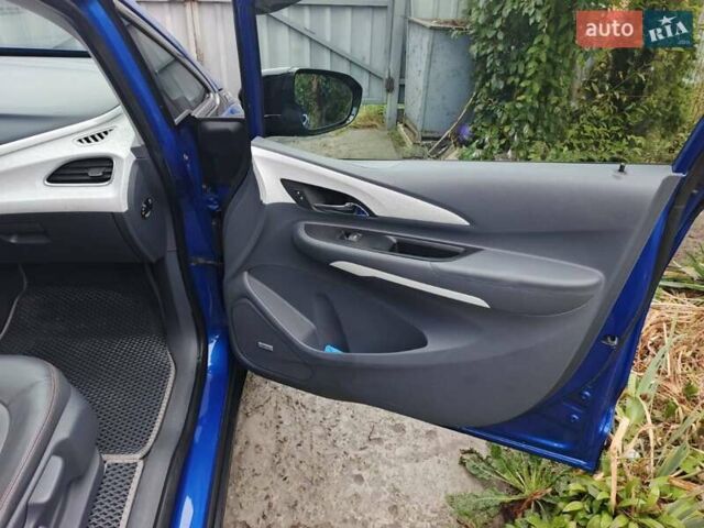 Синий Опель Ampera-e, объемом двигателя 0 л и пробегом 272 тыс. км за 15300 $, фото 11 на Automoto.ua