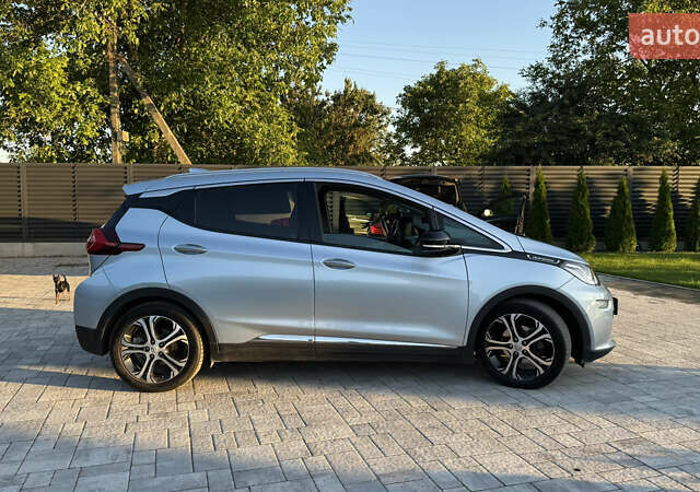 Синий Опель Ampera-e, объемом двигателя 0 л и пробегом 150 тыс. км за 14300 $, фото 5 на Automoto.ua