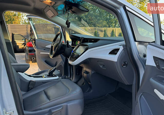 Синий Опель Ampera-e, объемом двигателя 0 л и пробегом 150 тыс. км за 14300 $, фото 17 на Automoto.ua