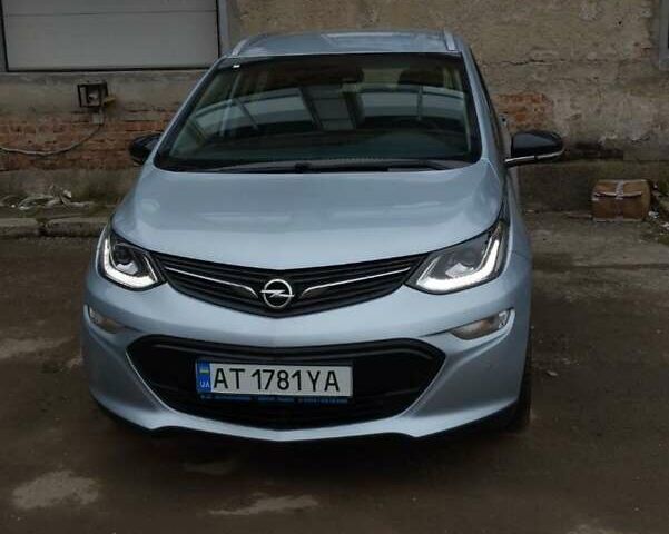 Синий Опель Ampera-e, объемом двигателя 0 л и пробегом 70 тыс. км за 16000 $, фото 5 на Automoto.ua