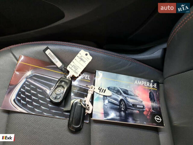 Синий Опель Ampera-e, объемом двигателя 0 л и пробегом 148 тыс. км за 14555 $, фото 10 на Automoto.ua